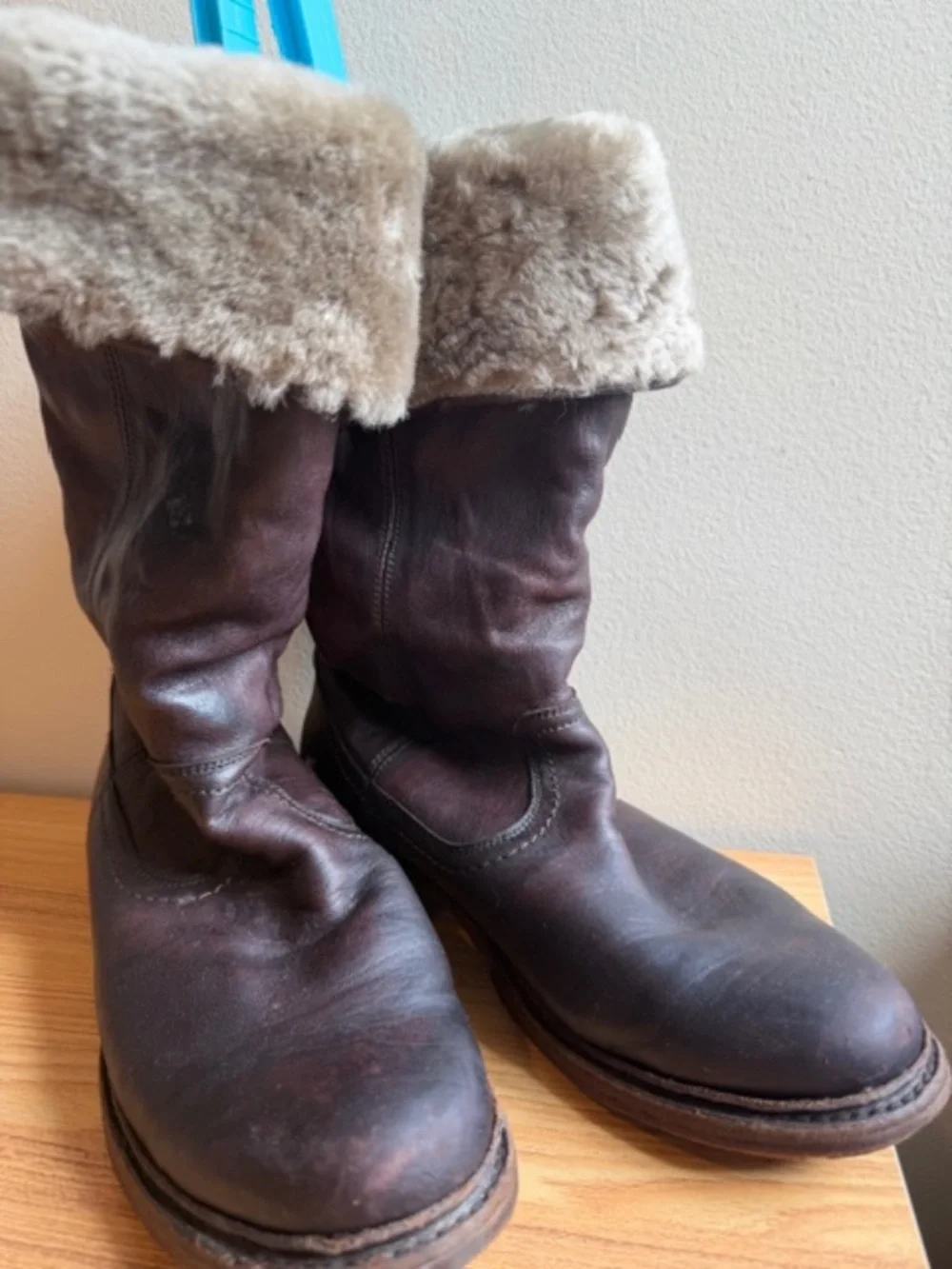 Frye Valerie Sherling boots